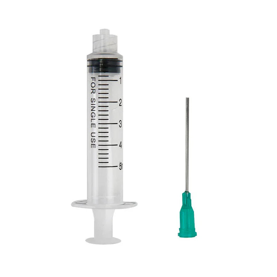 Jeringa de plástico de 5 ml con aguja para insumos de cultivo indoor
