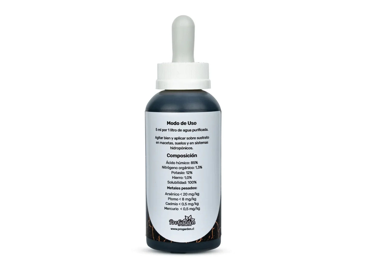 Frasco de enraizante orgánico ProGarden 125cc con gotero y etiqueta detallando uso y composición, fertilizante natural para cultivo, sustratos y sistemas hidropónicos.