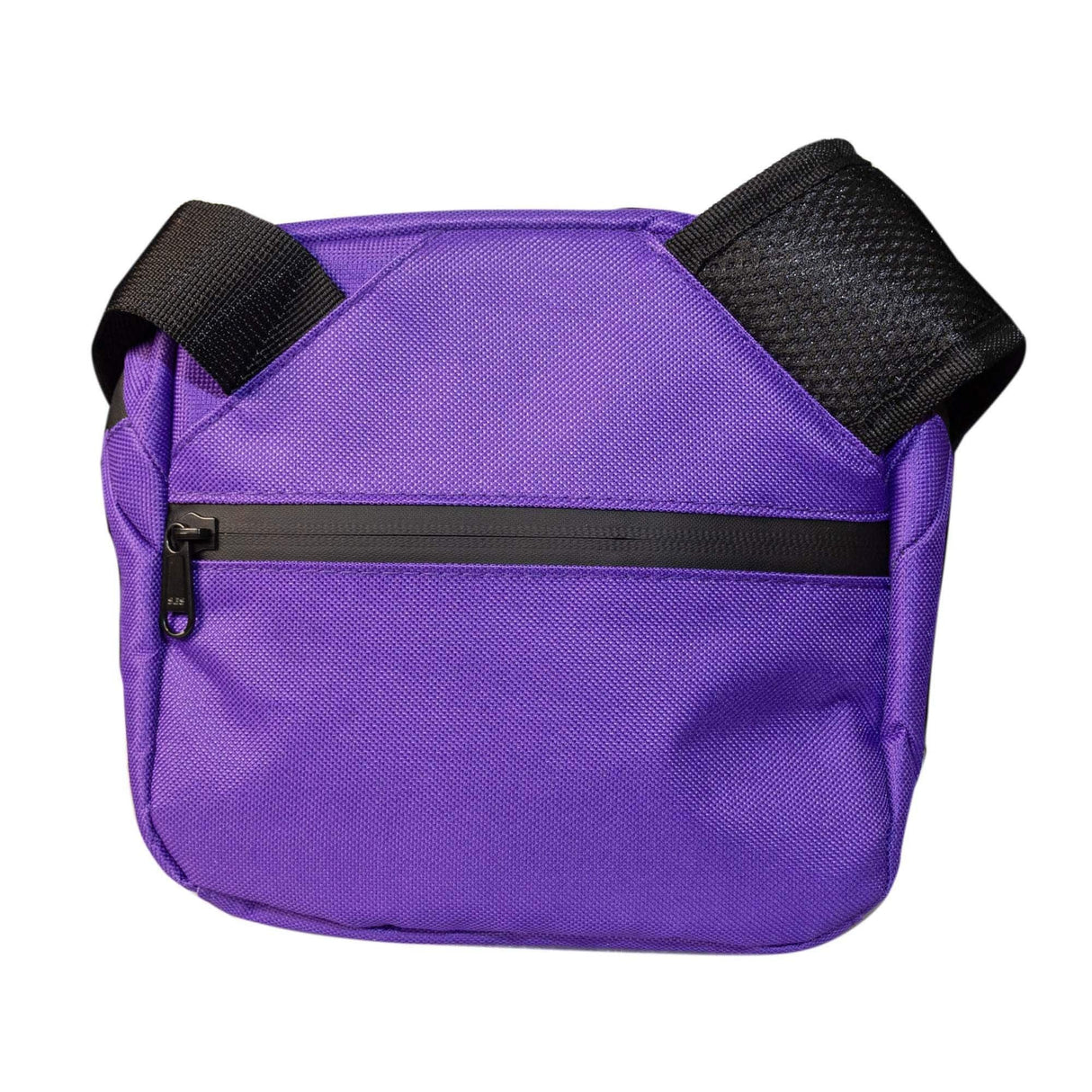 Banano morado con cierre negro, tamaño mediano y tirantes anchos, bolso organizador.