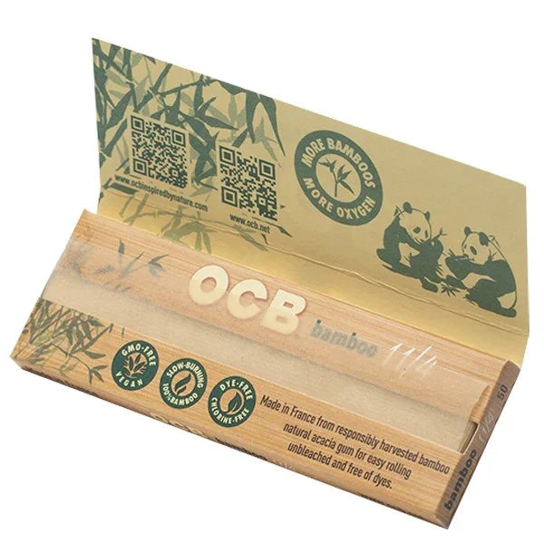 Papelillos OCB bamboo 1 1/4 ecológicos, veganos, sin blanquear ni colorantes, con diseño de pandas.