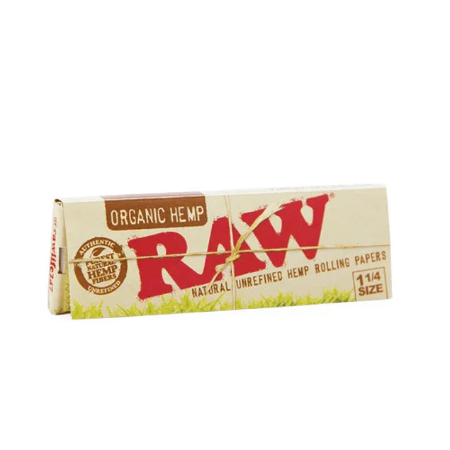 Papelillos orgánicos RAW de cáñamo tamaño 1 1/4 para armar, paquete rectangular.