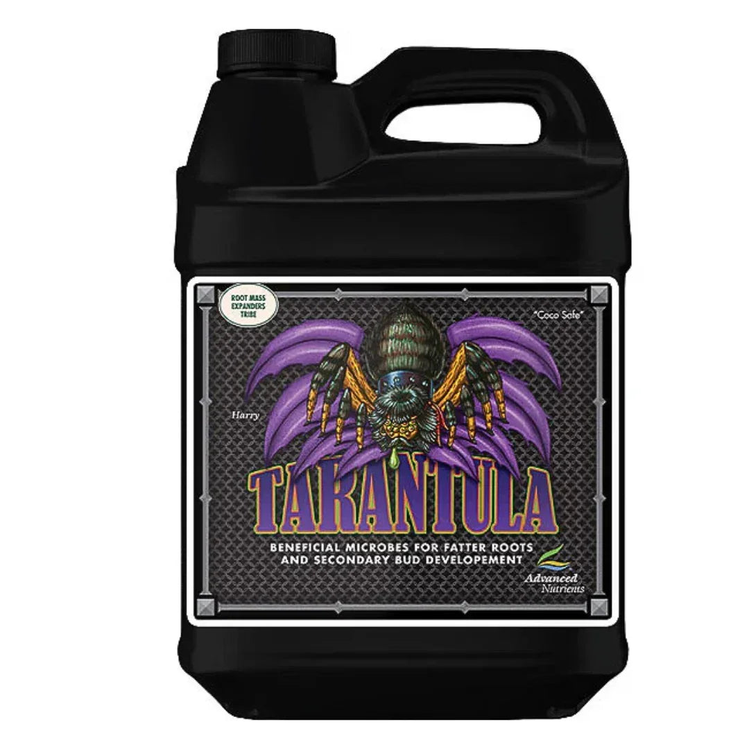 Botella de fertilizante Tarantula Advanced Nutrients con ilustración de tarántula y etiqueta visible